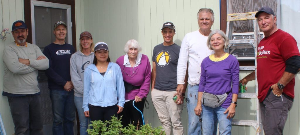Rebuilding Together Petaluma volunteers