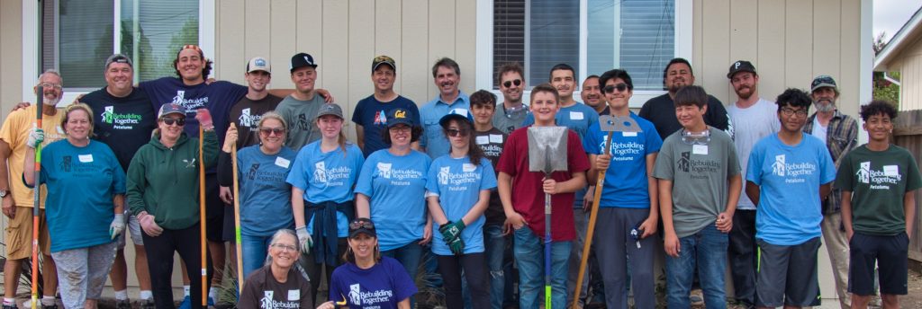 Rebuilding Together Petaluma volunteers