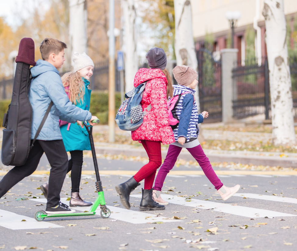 safe streets petaluma children crossing street safe streets petaluma children crossing street